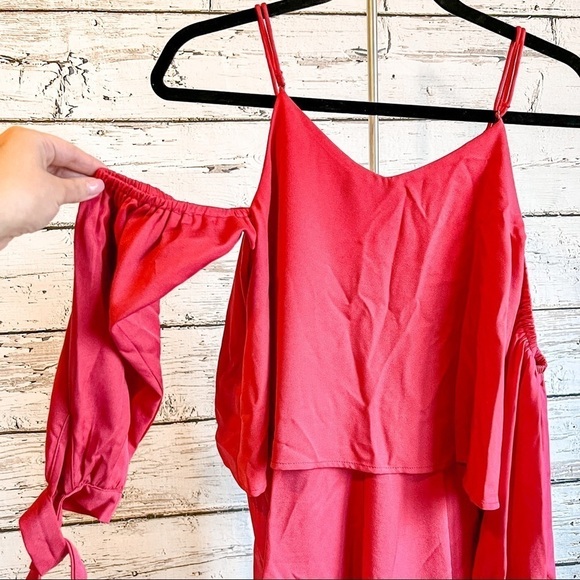 Showpo red cold shoulder romper - Picture 3 of 8